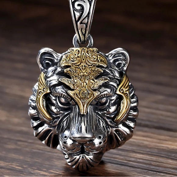 925 Sterling SILVER TIGER PENDANT - Picture 6 of 8